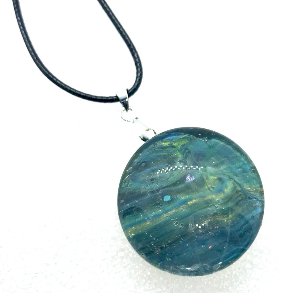 Statement Snap pendant with handmade 30mm snap SJ30 simple round StyleDot
